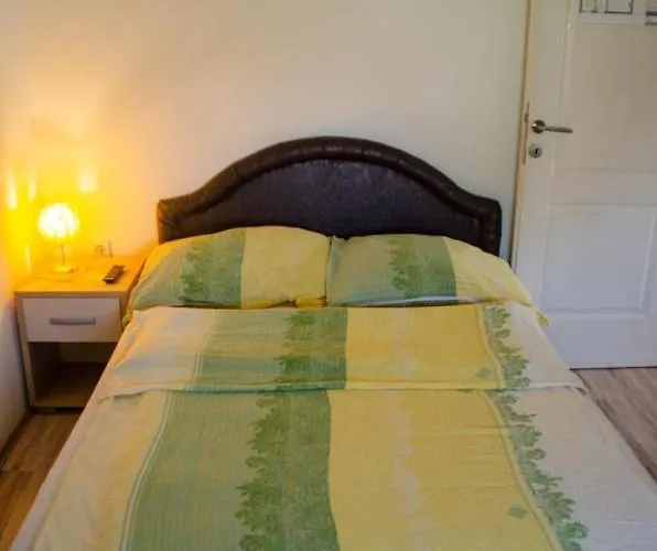 Oaza Mira アパート ヴルドニーク